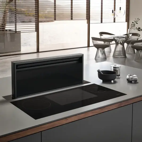 Установка вытяжки с выезжающей панелью из столешницы СПб Установка вытяжки с выезжающей панелью из столешницы СПб